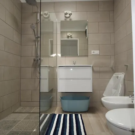 Apartamento Barbara Playa Roca Apartment *